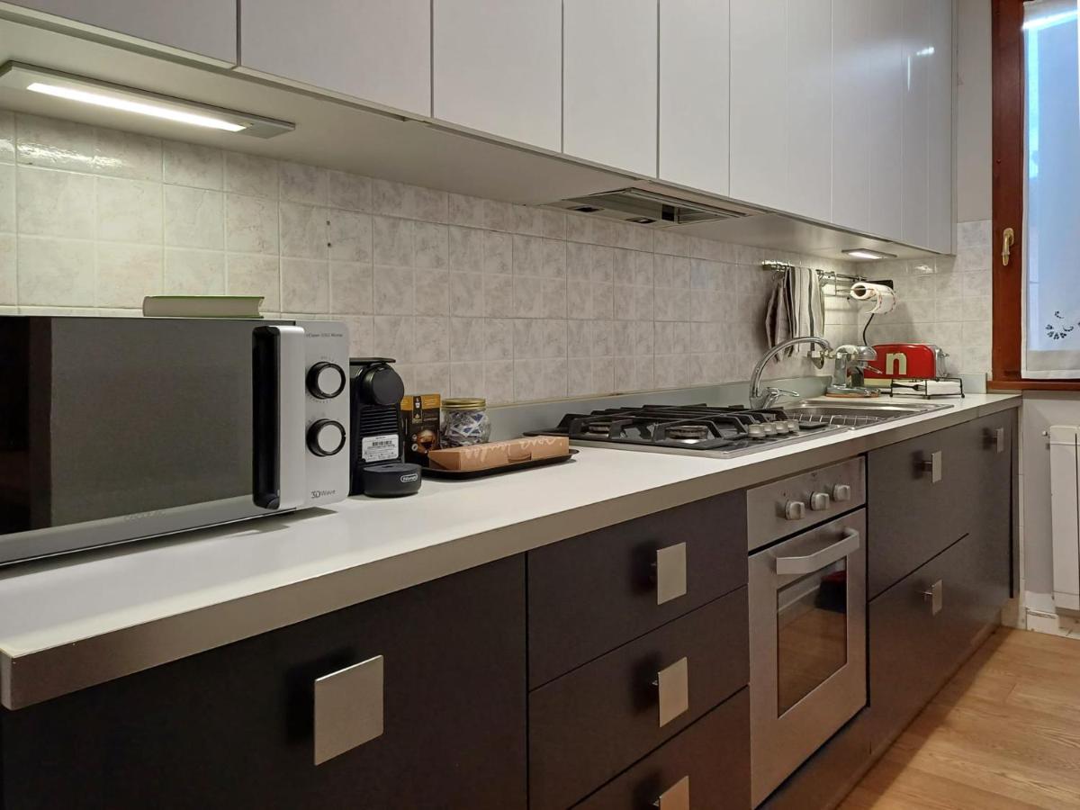 Aldueci Apartment Ravenna Bagian luar foto